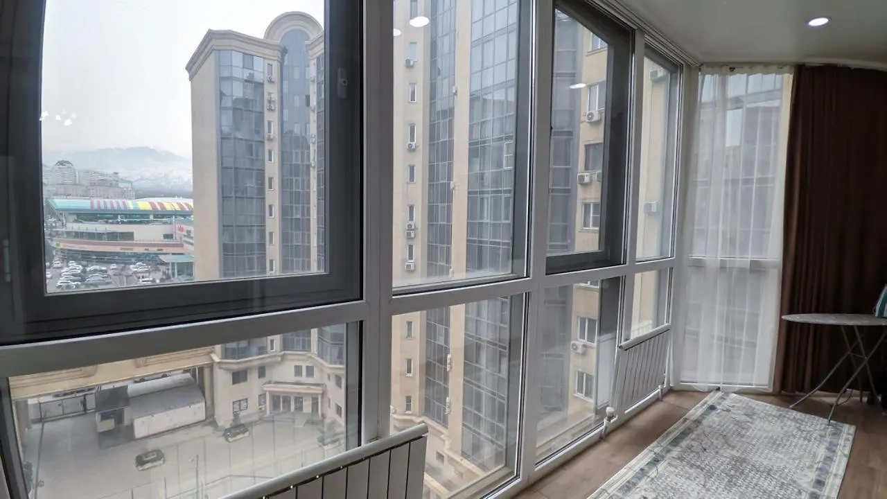 Уютная Квартира Рядом С Mega Алма-Ата Almaty Apartment